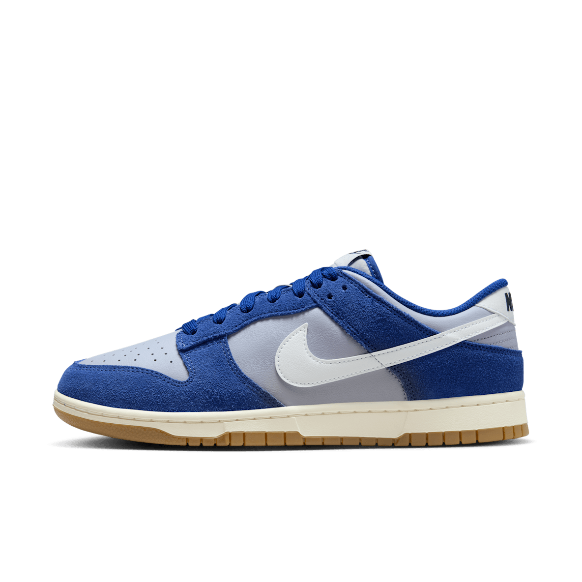 Nike Dunk. Low & High Top Trainers. Nike CA